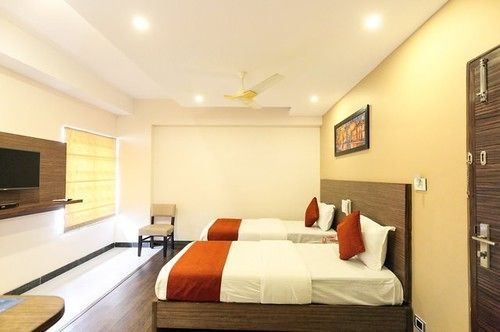 Orange Inn, Manapakkam チェンナイ エクステリア 写真